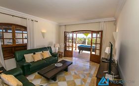 Villa Valentina - Lh156 By Villas Now Ltd